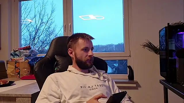 ademandjulia online show from 01/14/26, 03:26