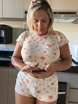 Snapshot of Gabyseex chatting on 04/26/26, 12:46 Gabyseex online show from 04/26/26, 12:46