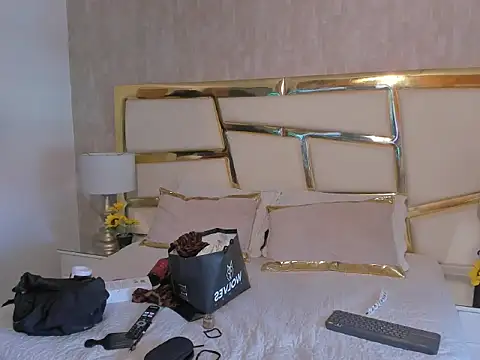 Snapshot of Zoe_CarterX chatting on 03/02/26, 02:02 Zoe CarterX online show from 03/02/26, 02:02