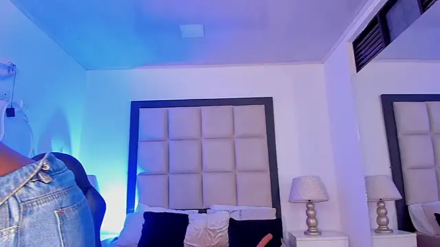 Snapshot of Zoe_CarterX chatting on 02/07/26, 11:57 Zoe CarterX online show from 02/07/26, 11:57