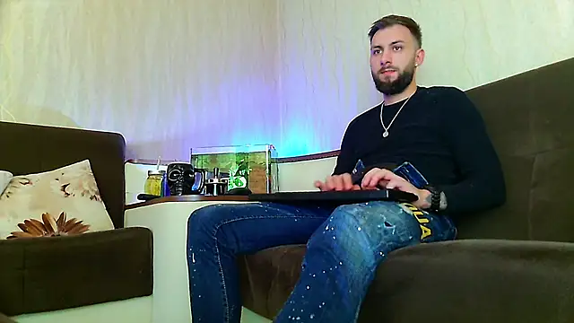 JamieNoxus online show from 03/07/25, 08:22