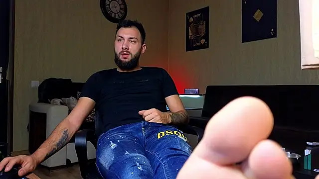 JamieNoxus online show from 10/07/25, 05:30