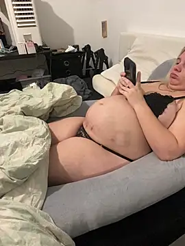 Princessemisse online show from 12/21/25, 05:03