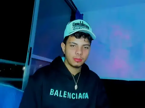 Alessandro 1610 online show from 09/29/25, 01:23