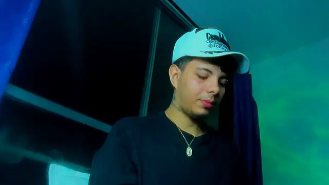 Alessandro 1610 online show from 10/17/25, 04:27