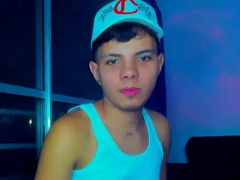 Alessandro 1610 online show from 11/12/25, 04:49