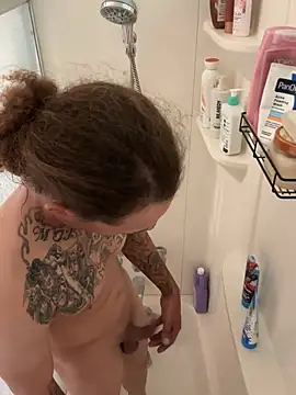 bigdickbigdaddy7373 online show from 04/07/26, 08:32
