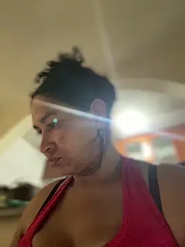 Carola-Ross online show from 09/10/25, 06:18