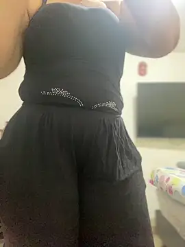 Carola-Ross online show from 09/17/25, 05:59