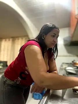 Carola-Ross online show from 12/03/25, 05:12