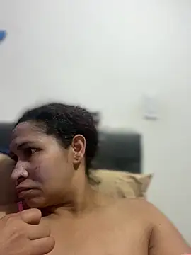 Carola-Ross online show from 10/19/25, 05:48