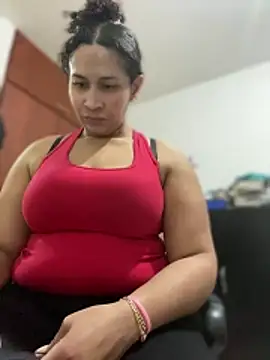 Carola-Ross online show from 02/13/26, 05:35