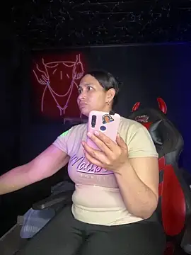 Carola-Ross online show from 03/23/25, 02:26