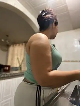 Carola-Ross online show from 02/17/26, 05:21