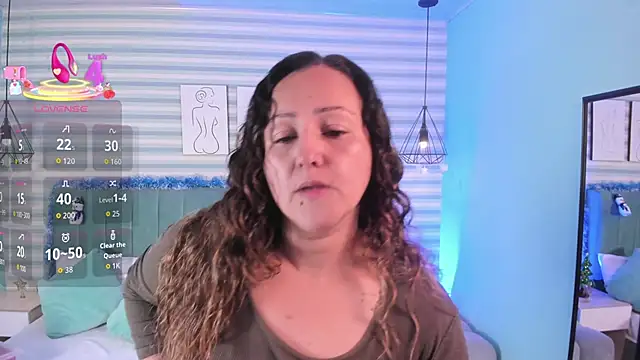 abby apple online show from 12/04/25, 01:32