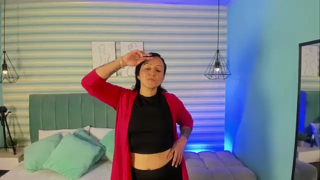 abby apple online show from 03/13/26, 07:08