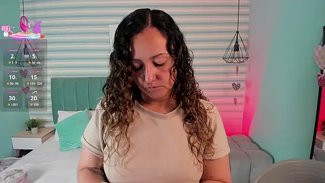 abby apple online show from 02/11/26, 01:00