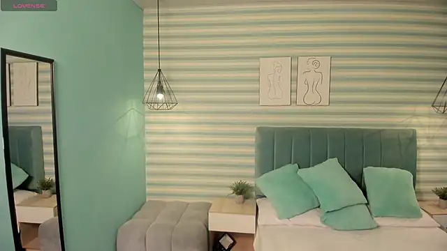 abby apple online show from 09/30/25, 02:34