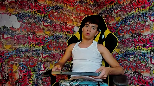 Angel boyy2 online show from 02/09/25, 01:00