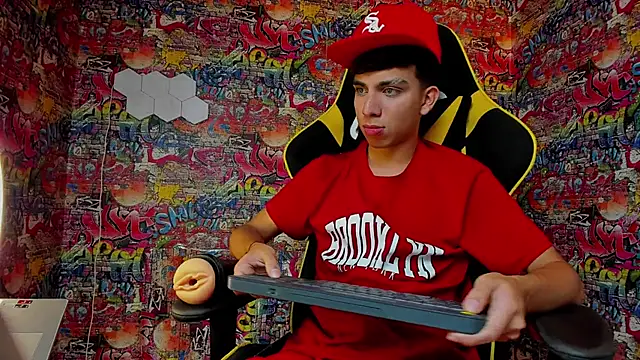 Angel boyy2 online show from 02/10/25, 03:13