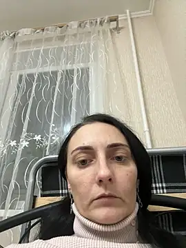 Snapshot of Miroslava1247 chatting on 02/10/25, 04:36 Miroslava1247 online show from 02/10/25, 04:36
