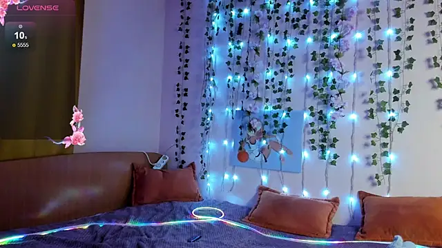 EvelinaLuu online show from 11/27/25, 02:23