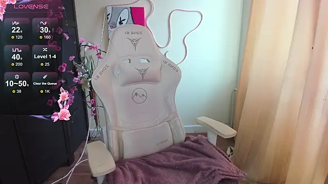 EvelinaLuu online show from 03/22/26, 03:54