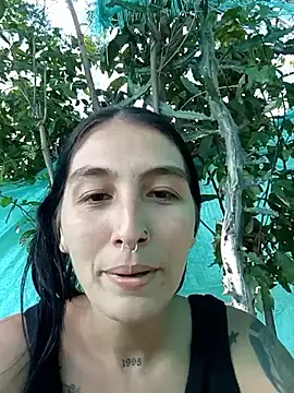 single mother indecent online show from 11/10/25, 08:14