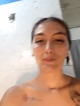 single mother indecent online show from 04/01/26, 09:34