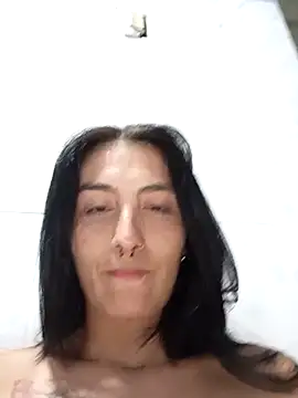 single mother indecent online show from 03/04/26, 02:08