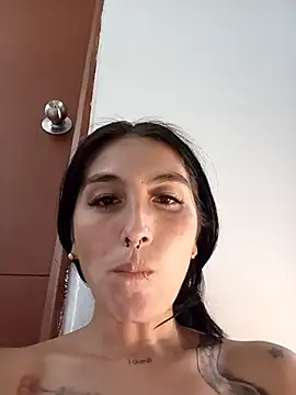 single mother indecent online show from 03/20/26, 11:39