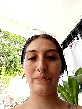 single mother indecent online show from 04/19/26, 04:41
