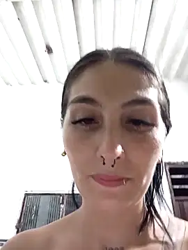 single mother indecent online show from 03/29/26, 01:29