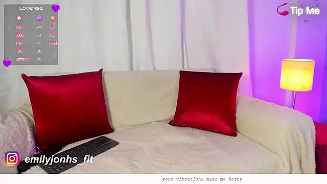 Emylyjonhs online show from 05/19/26, 01:32