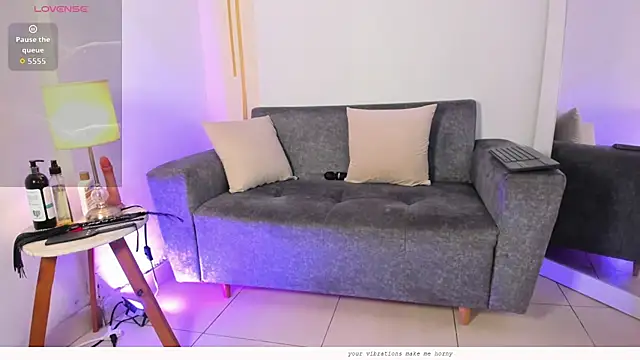 Emylyjonhs online show from 03/04/26, 11:34