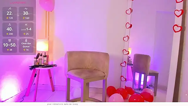 Snapshot of Emylyjonhs chatting on 02/20/26, 12:07 Emylyjonhs online show from 02/20/26, 12:07