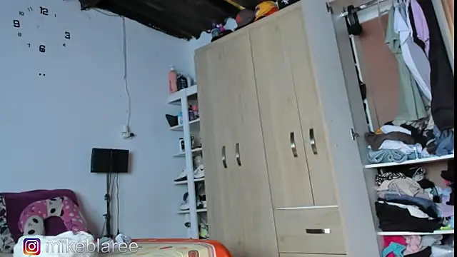 mikeblaree online show from 11/29/25, 07:14