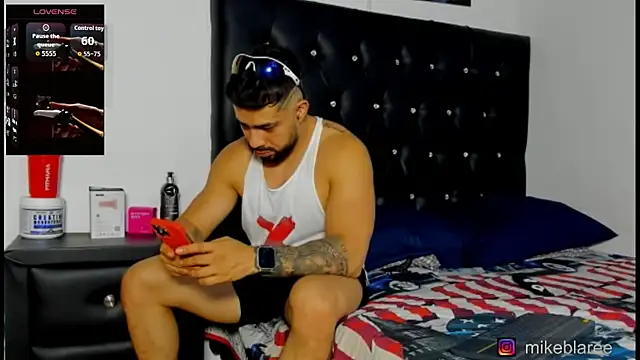 mikeblaree online show from 04/01/26, 07:33