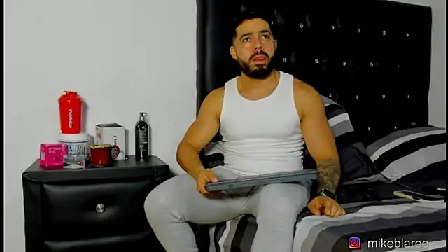 mikeblaree online show from 03/26/26, 07:45