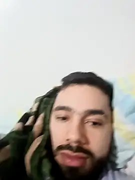 Snapshot of mikeblaree chatting on 02/20/25, 02:35 mikeblaree online show from 02/20/25, 02:35