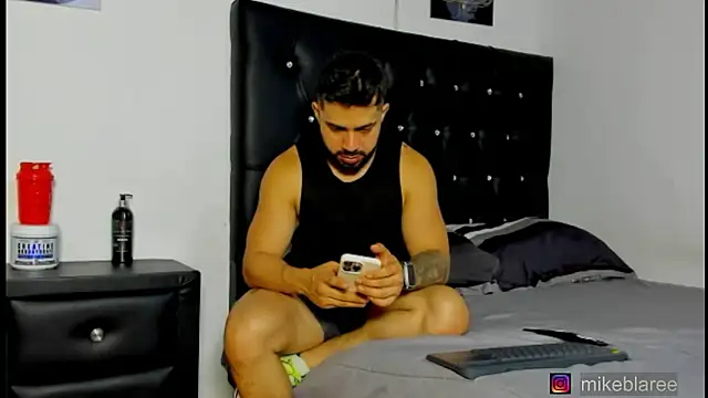 mikeblaree online show from 03/22/26, 05:36