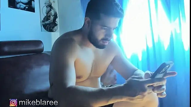 mikeblaree online show from 11/22/25, 07:13