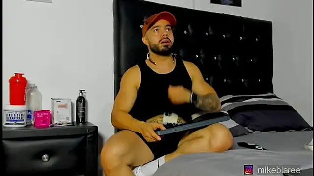 mikeblaree online show from 03/24/26, 06:08