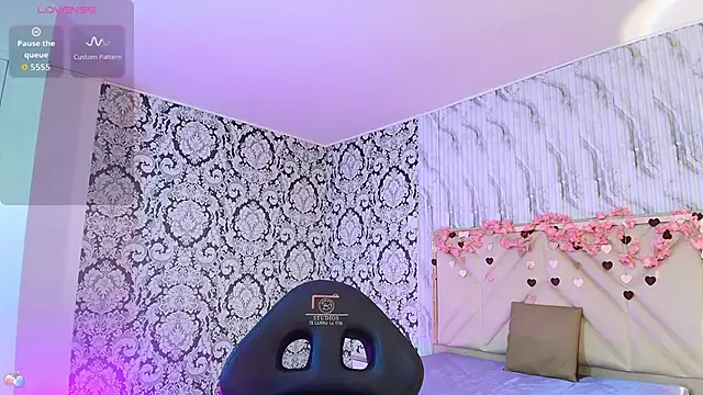 Issa tay1 online show from 03/29/26, 03:30