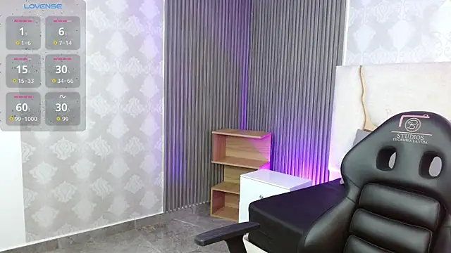 Gaby tay1 online show from 10/21/25, 03:39