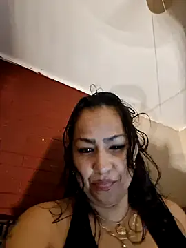Snapshot of SweetSexyLatina chatting on 05/12/26, 12:44 SweetSexyLatina online show from 05/12/26, 12:44