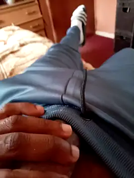 Cumboy2567 online show from 09/09/25, 09:52