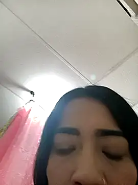 Snapshot of kimbadazz chatting on 02/23/25, 02:07 kimbadazz online show from 02/23/25, 02:07