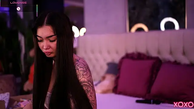 SashaFerrera online show from 11/01/25, 07:30