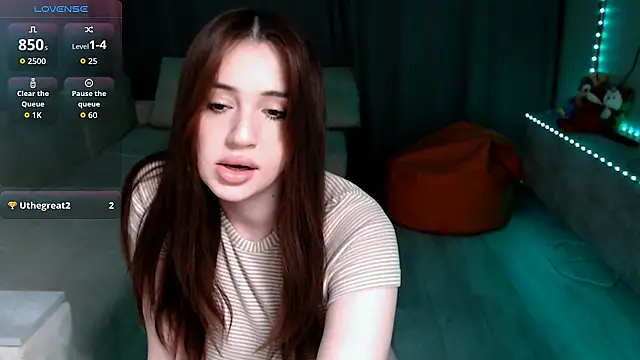 Lea Atreides online show from 11/10/25, 05:34